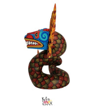 将图片加载到图库查看器，Quetzalcoatl (serpiente emplumada)
